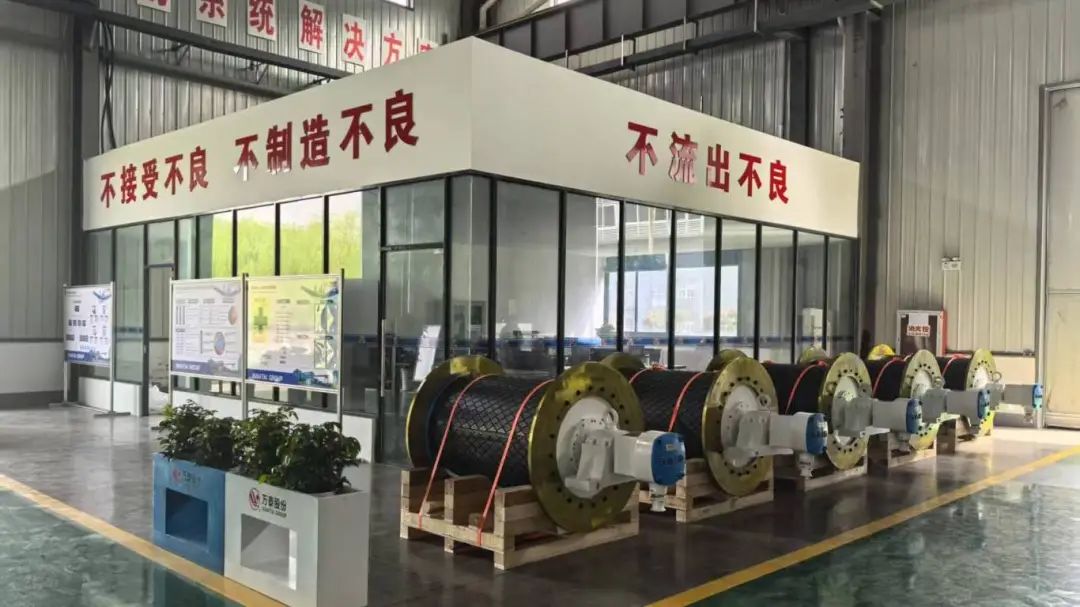 Permanent magnet rollers
